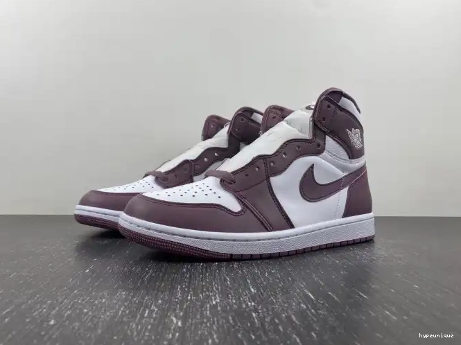 HYPE Sky J High Jordan Air OG DZ5485-105 Mauve 1 0602